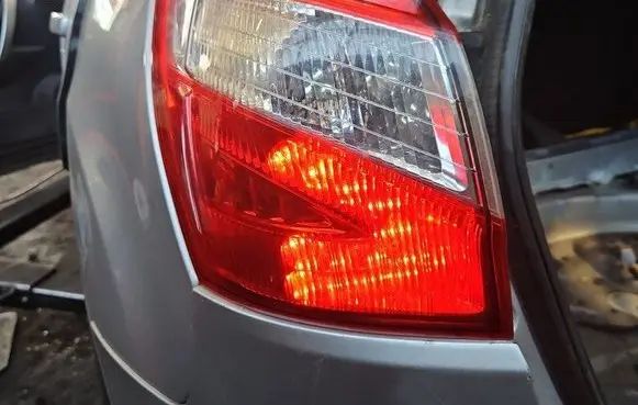 Rear/tail lights