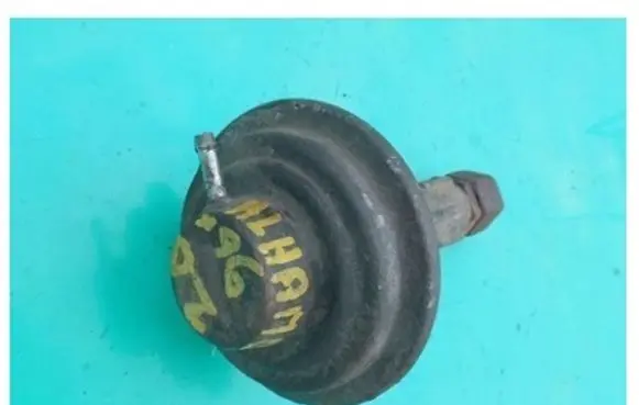 Seat Alhambra (Mk1) EGR valve
