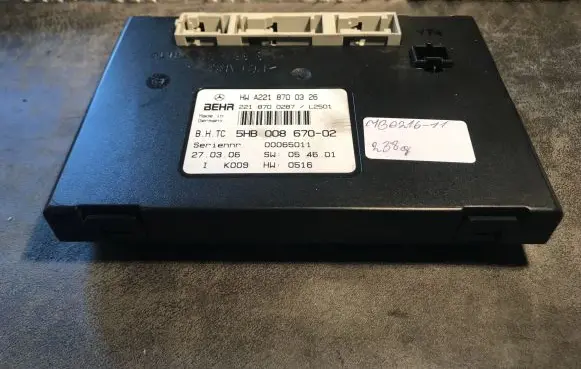 Mercedes-Benz S W221 Interior fan control switch A2218700326