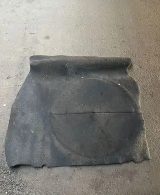 BMW 3 E30 Trunk/boot floor carpet liner 