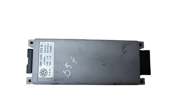 Volkswagen PASSAT B5.5 Phone control unit/module 3B0035729A 01W03