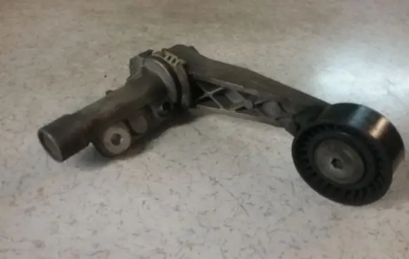 Mini One - Cooper Coupe R56 Generator/alternator belt tensioner V75710158003