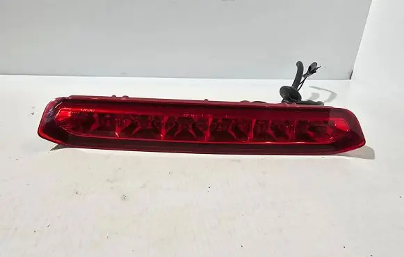 Opel Mokka Third/center stoplight 95151129 42443674