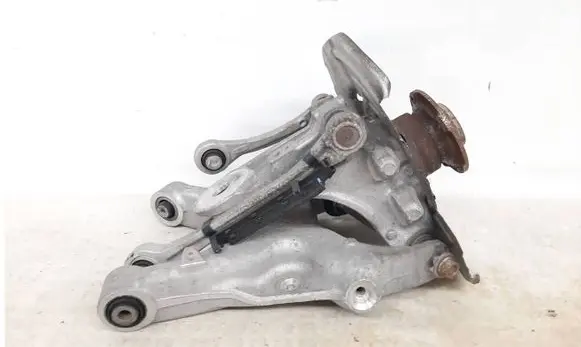 BMW X6M F86 Rear wheel hub spindle/knuckle 6770984