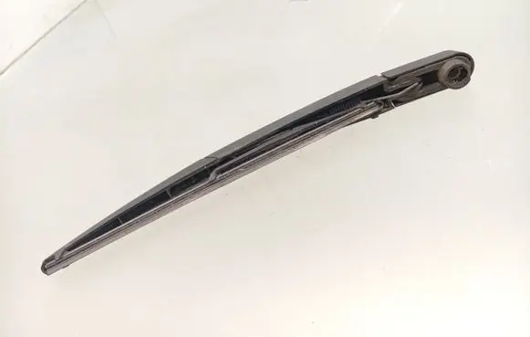 Dacia Sandero II Rear wiper blade arm 