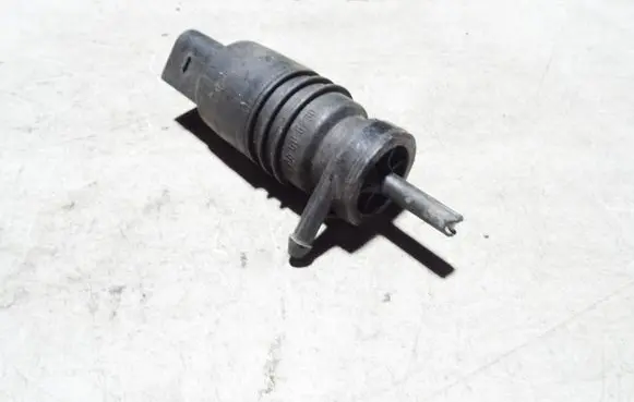 Audi A6 S6 C5 4B Windscreen/windshield washer pump