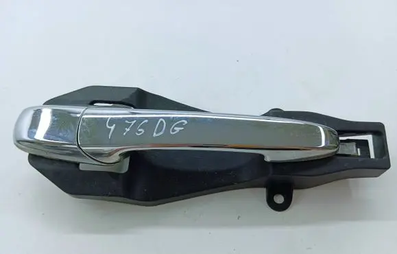 Rear door exterior handle
