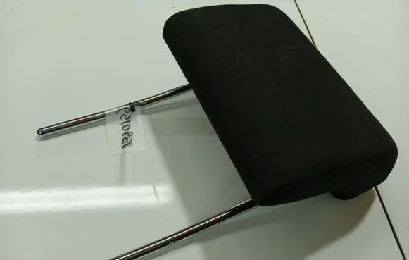 Citroen C4 I Picasso Front seat headrest 