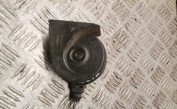 Land Rover Discovery 3 - LR3 Horn signal 0055306
