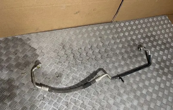 Audi A4 S4 B7 8E 8H Air conditioning (A/C) pipe/hose 8E0260707AT