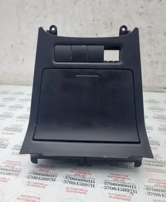 Ashtray (front)