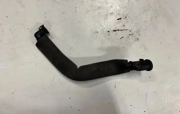 Breather/breather pipe/hose
