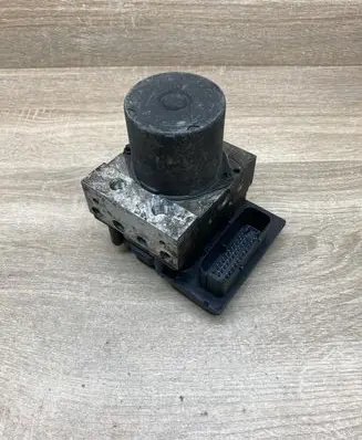 BMW 5 E60 E61 ABS Pump 6769703 6758743 0265234134