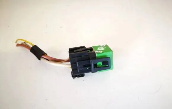 Peugeot 406 Other relay 12v35a03531