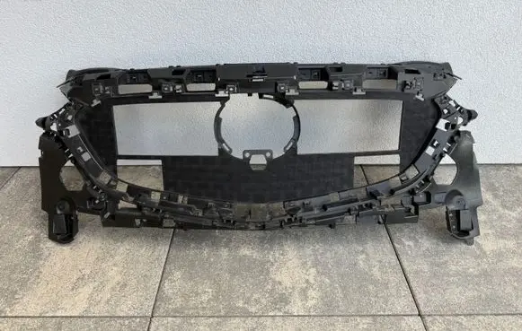 Mazda 6 Front bumper lower grill GSH750712
