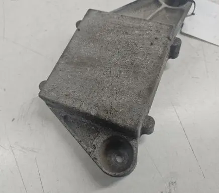Jaguar XE Rear differential/diff mount bracket GX734B148CB