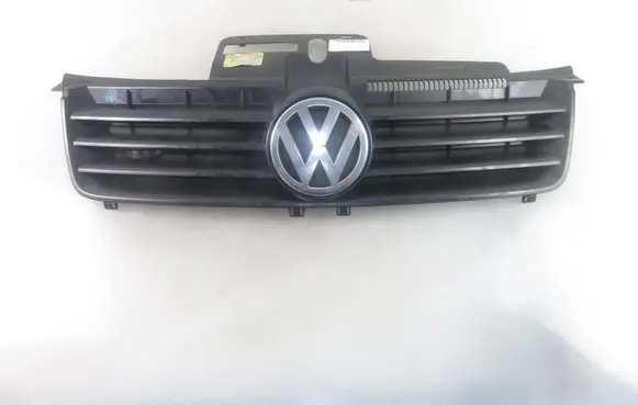 Volkswagen Polo IV 9N3 Front grill 1J5853601A