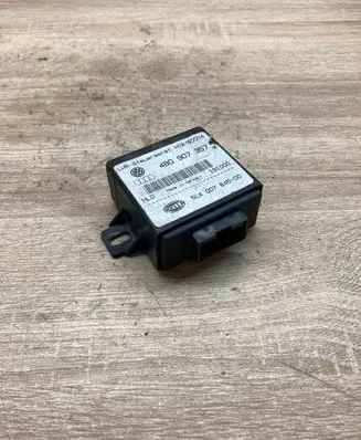 Audi A6 S6 C5 4B Light module LCM 4B0907357 5LA007845