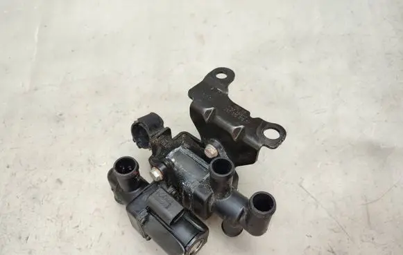 Volkswagen Transporter - Caravelle T5 Electric auxiliary coolant/water pump 1T0820036D 5Q0819212
