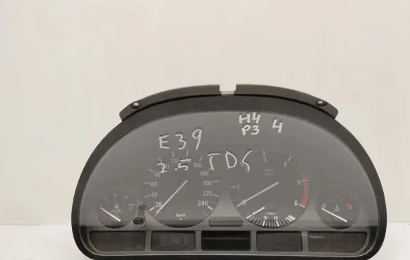 BMW 5 E39 Speedometer (instrument cluster) 8381198