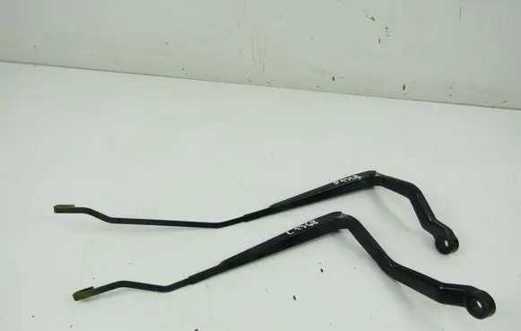 Nissan Almera Tino Front wiper blade arm 