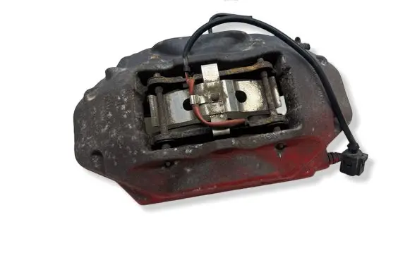Volkswagen Touareg I Front brake caliper