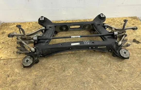 Mercedes-Benz C W205 Rear subframe 2053505120 A2053260565