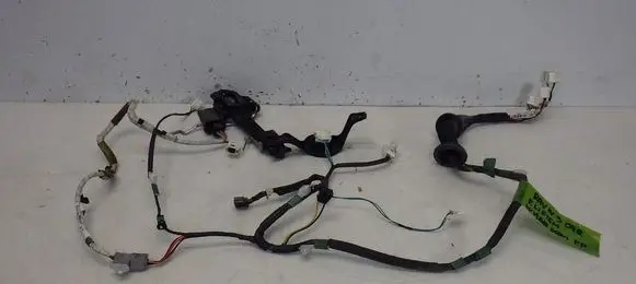 Toyota RAV 4 (XA30) Front door wiring loom 89746-42010