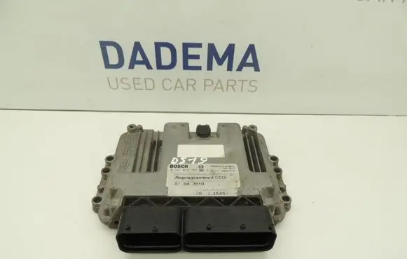 Hyundai i30 Engine control unit/module 0281016737 391132A461 DS19