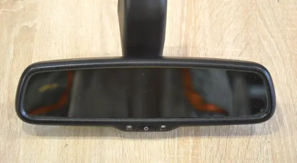 Chevrolet Captiva Rear view mirror (interior)