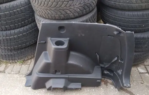Toyota Corolla Verso AR10 Trunk/boot side trim panel 647300F010