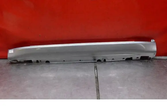 BMW X5 E70 Front sill (body part) 7163555