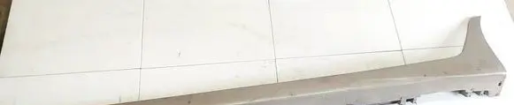 Mitsubishi Grandis Sill