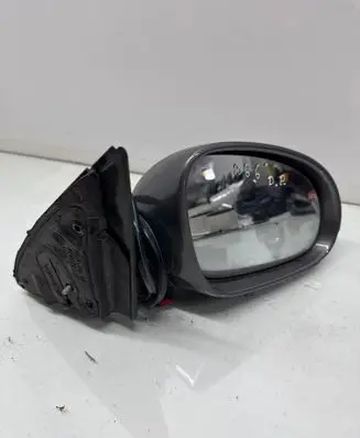 Volkswagen PASSAT B6 Front door electric wing mirror 3G0857934 3C0857934