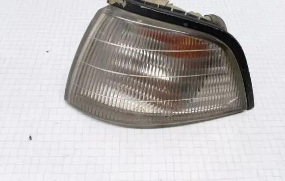 Mazda 626 Front indicator light 0087032