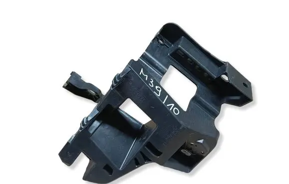Opel Crossland X Front bumper mounting bracket 39097373