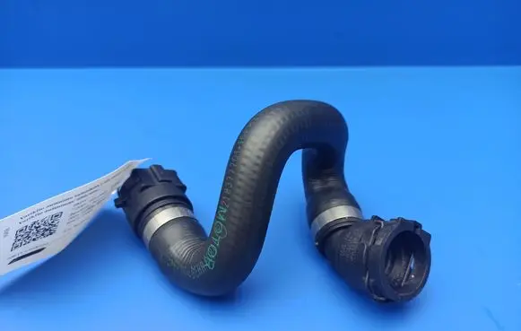 BMW 7 E65 E66 Engine coolant pipe/hose 8377701 1651611611621 6421837770110