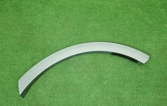 Audi Q8 Rear arch trim 4M8853817