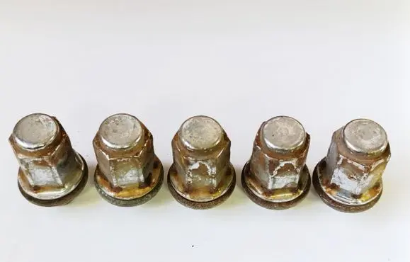 Toyota Avensis Verso Nuts/bolts 