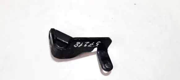 Mitsubishi Galant Engine mounting bracket