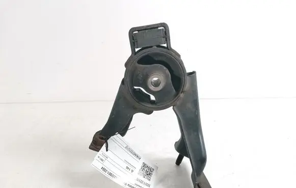 Toyota Corolla Verso E121 Engine mount bracket 12371-22170