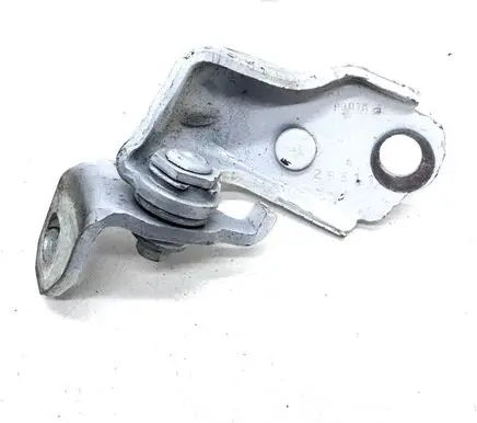 Ford Fusion II Rear door lower hinge P001A