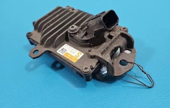 Toyota RAV 4 (XA50) Central body control module 88210-33120 IMPRK1531466