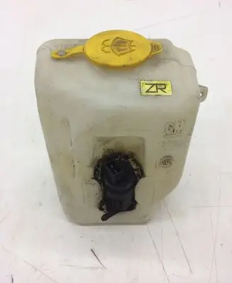 Opel Combo C Windshield washer fluid reservoir/tank
