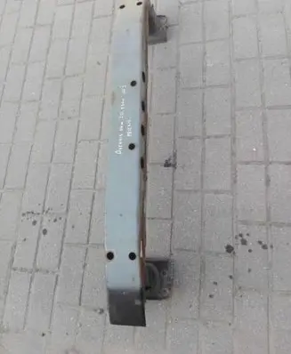 Toyota Avensis T250 Front bumper cross member SB1DW56L10E088501