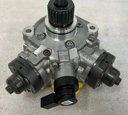 Audi Q5 SQ5 Fuel injection high pressure pump 059130755DF