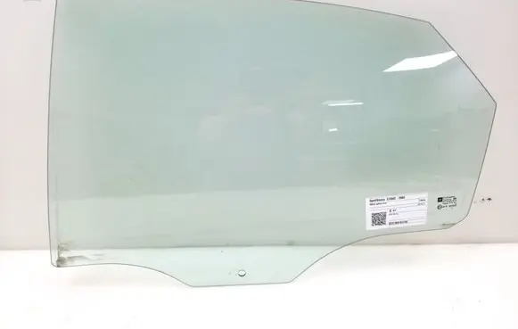 Opel Vectra C Rear door window glass 