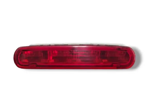 Opel Combo D Third/center stoplight 95509632
