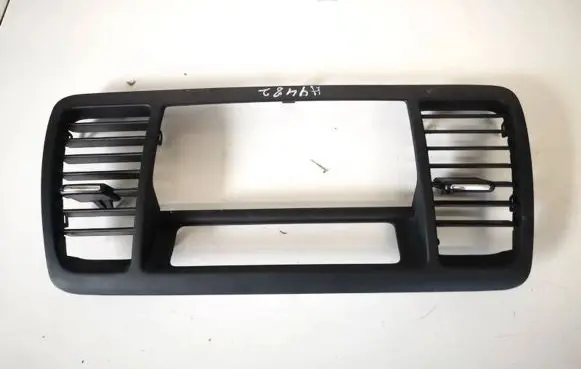Subaru Legacy Dash center air vent grill