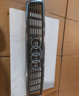 Audi A8 S8 D2 4D Front grill 4D0853651B